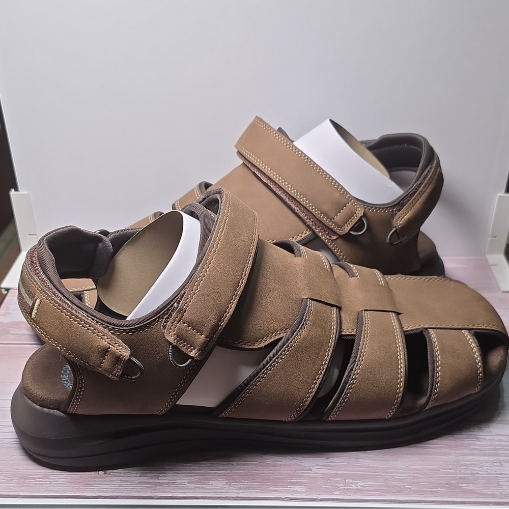Dockers Byrd Men's Fisherman Sandals Brown Hook & Loop US 14W EU 48